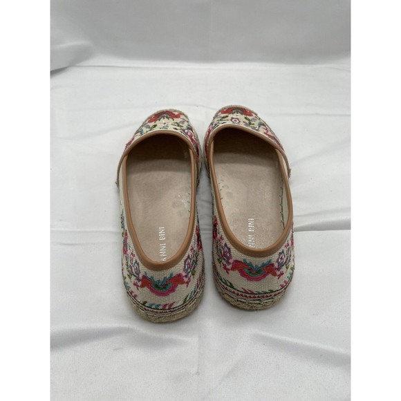 Gianni Bini Peña Floral Embroidered Shoe Sz 6.5 M - Picture 5 of 7